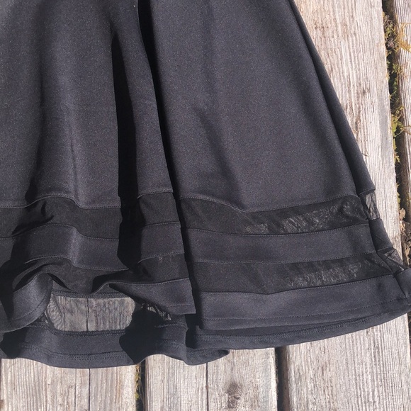 Dex LBD flare with mesh accents - Picture 8 of 10